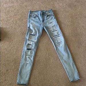 Women’s American Eagle jeans